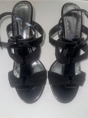 BCBGirls Black T - strap Knot-Front Heels
